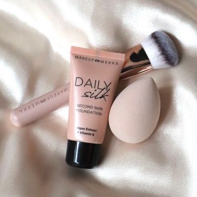 Daily Silk Foundation Silk